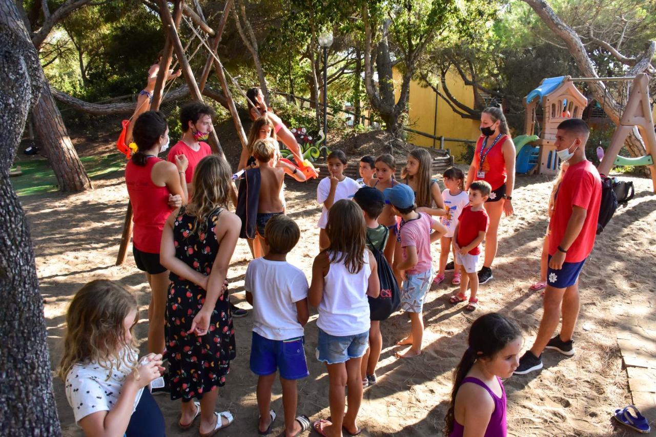 Canado Club Family Village 마리나 디 카스타녜토 카르두치 외부 사진