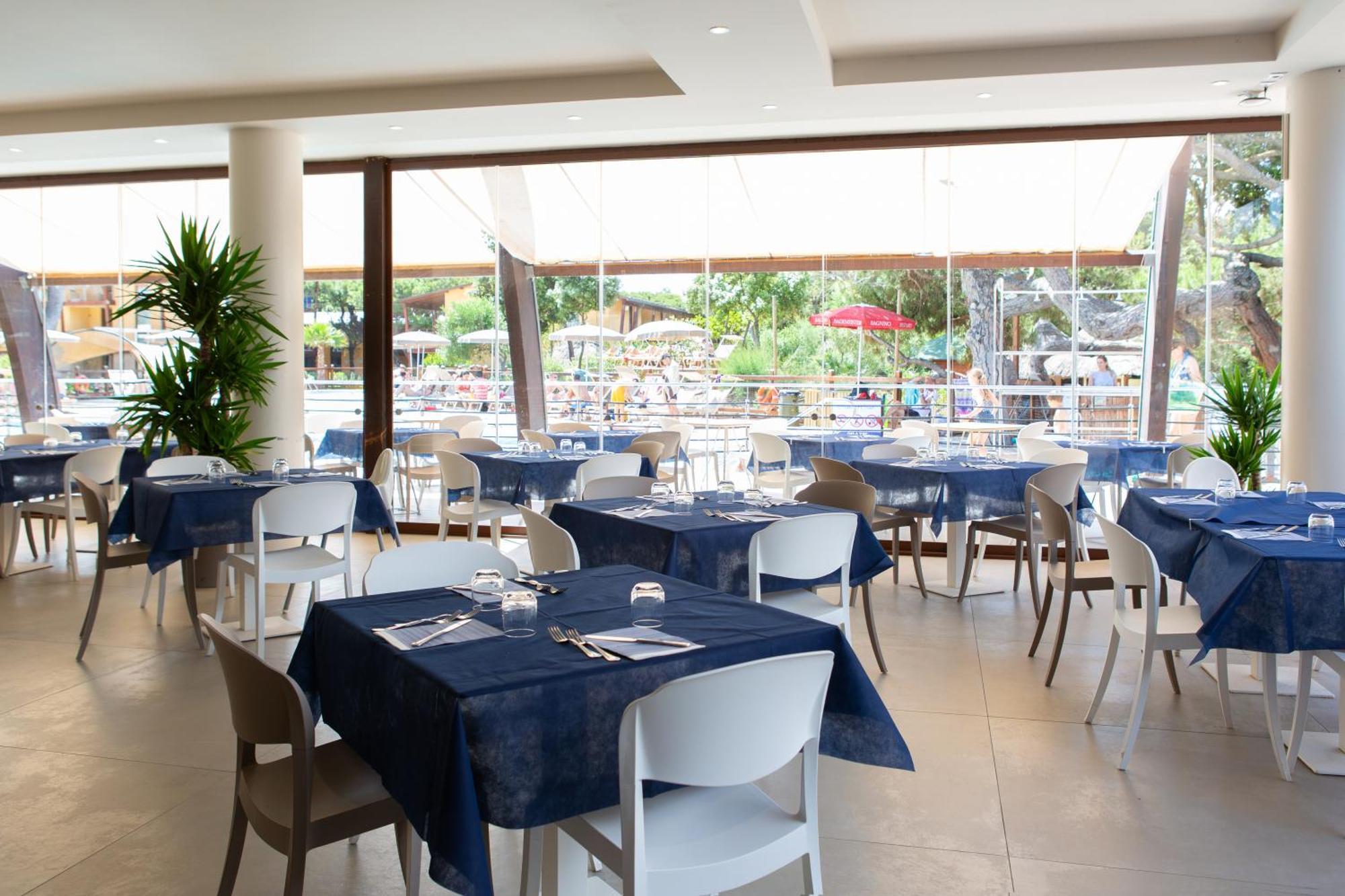 Canado Club Family Village 마리나 디 카스타녜토 카르두치 외부 사진