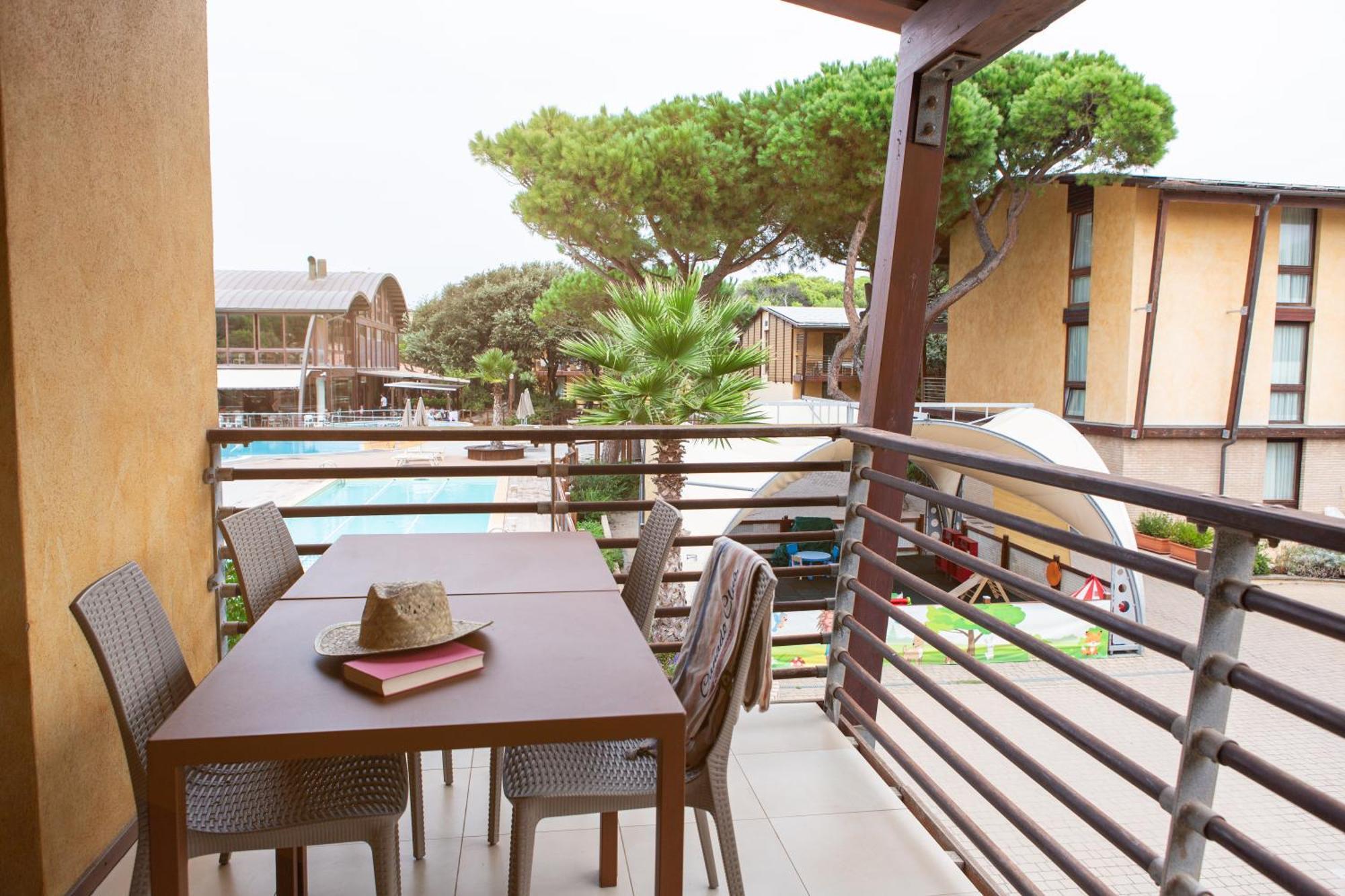 Canado Club Family Village 마리나 디 카스타녜토 카르두치 외부 사진